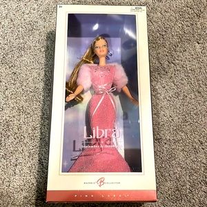 Barbie Collector ~ Libra September 23 - October 23 BARBIE Doll